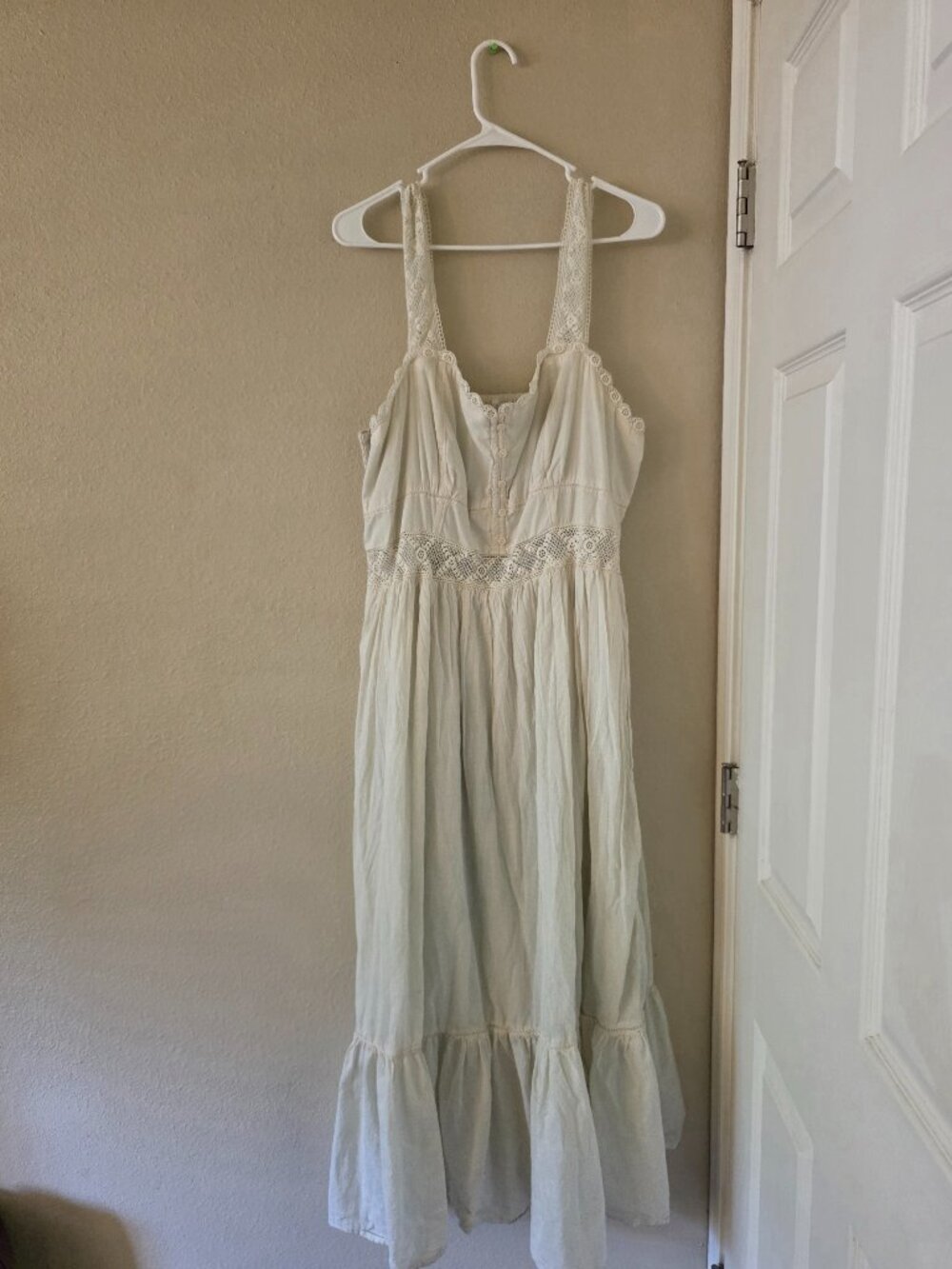 American Eagle Size XXL White Maxi Dress Eyelet